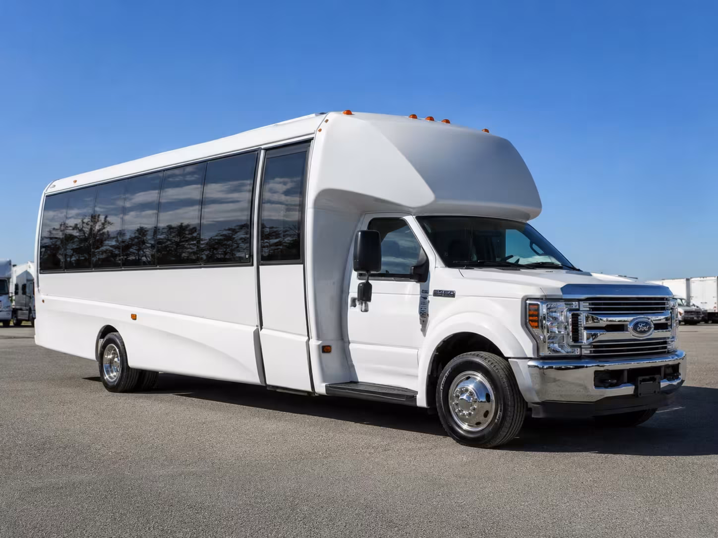 hesperia minibus rentals for csusb and college sports fans