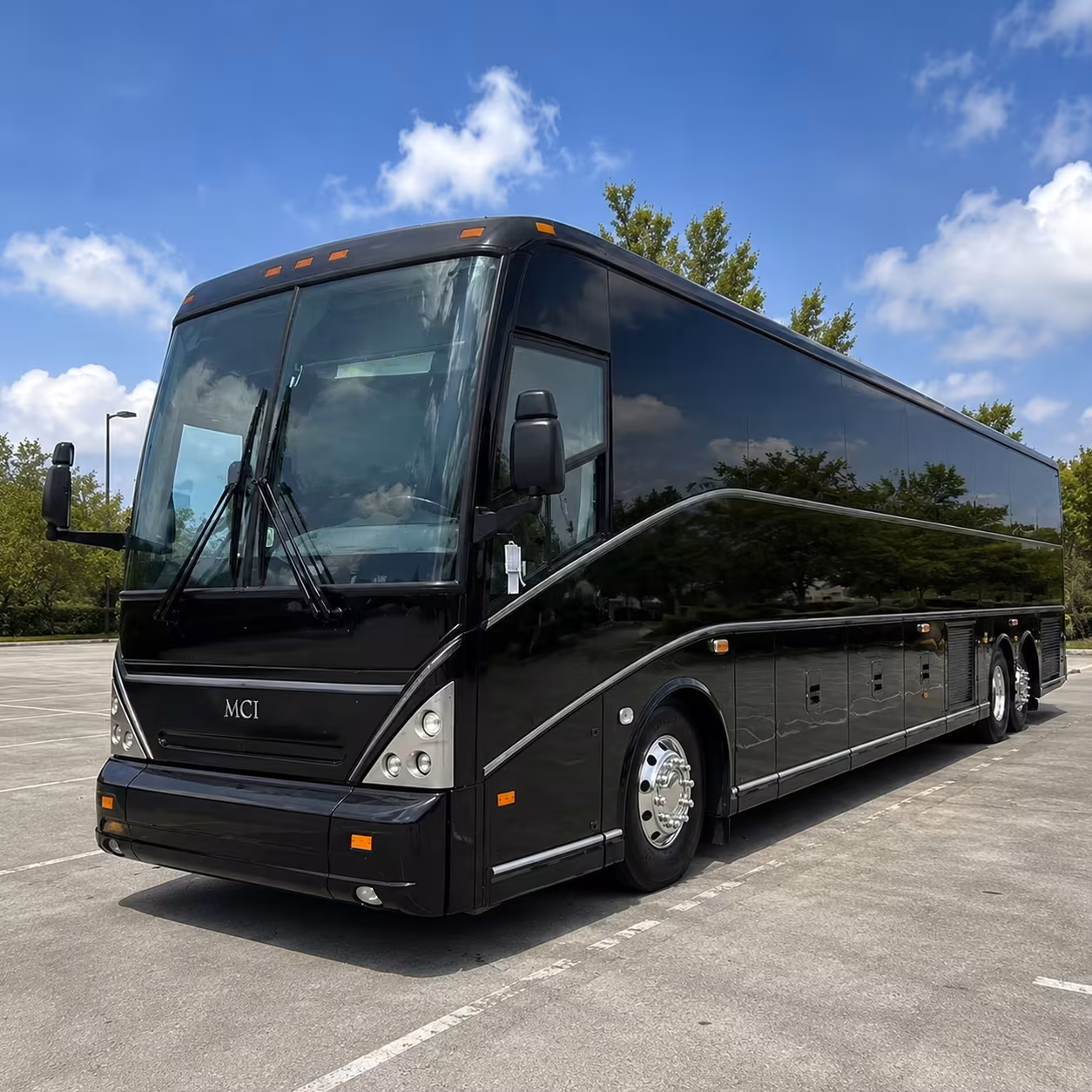 hesperia school shuttle buses for zoo and wildlife trips